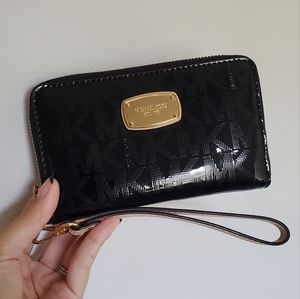 NWOT Michael Kors Wallet